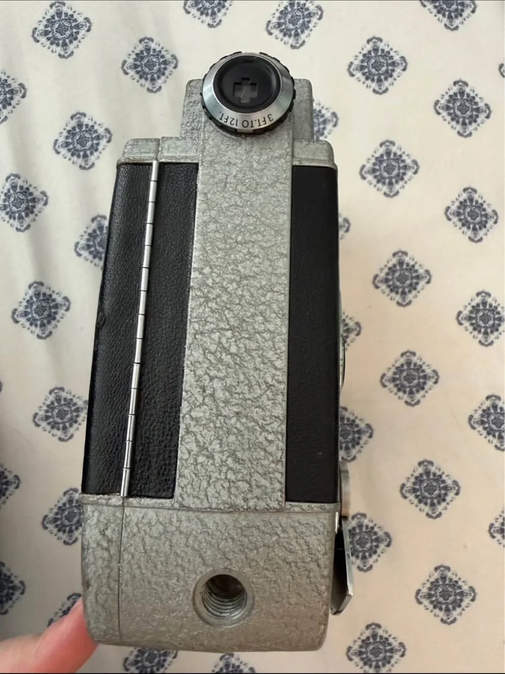 Vintage Revere Eyematic 8mm Movie Camera in Silver and Black